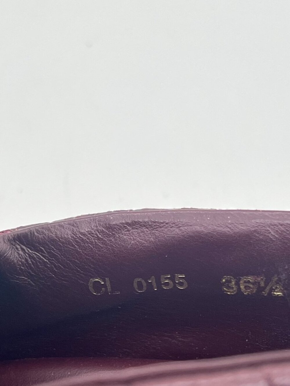 Louis Vuitton -Burgundy Enamel Platform loafers - 24449541 - SIZE 36.5 / 6 - Picture 6 of 11